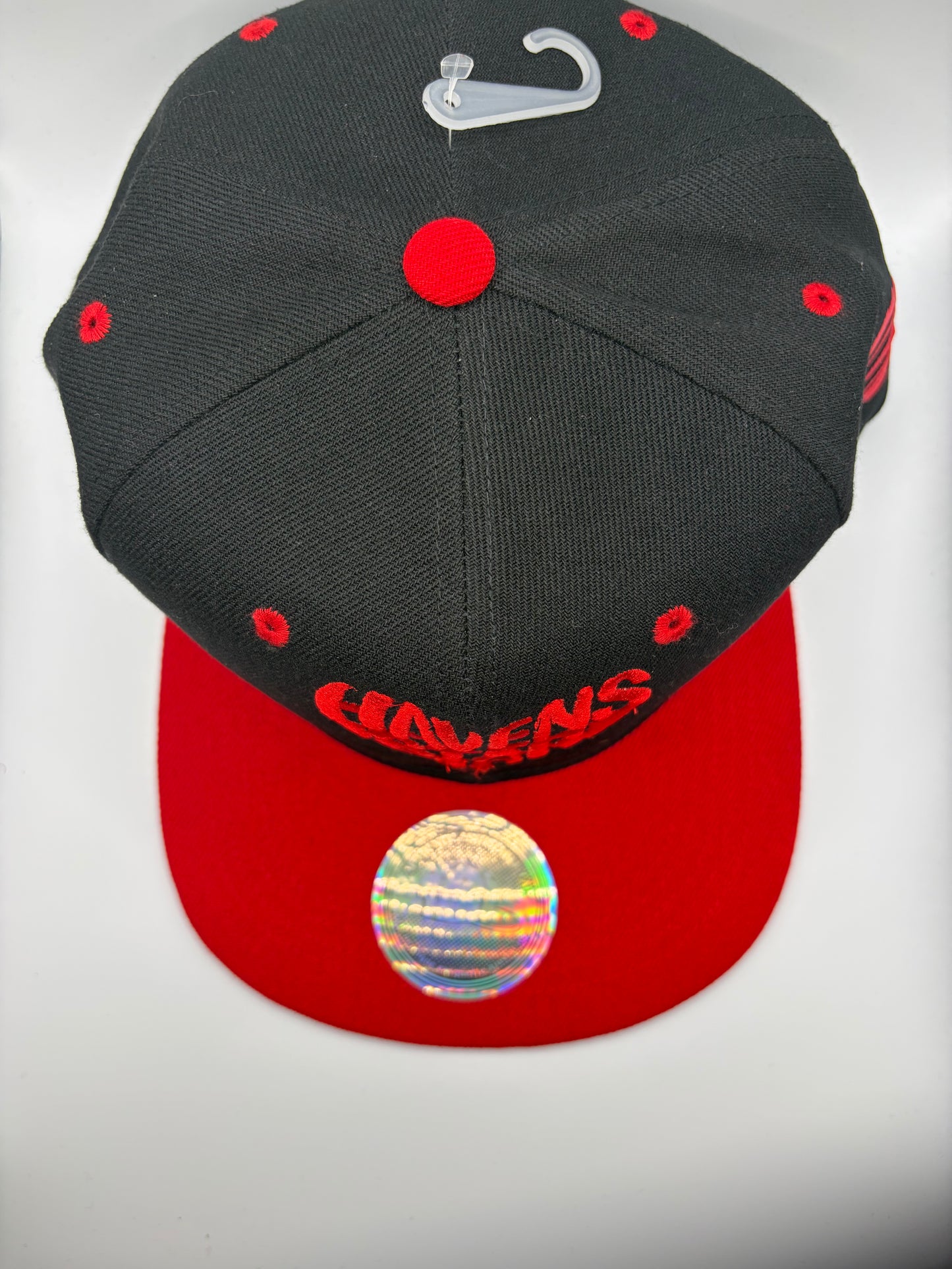 Haven Star Snapback – Black Red Brim Puff