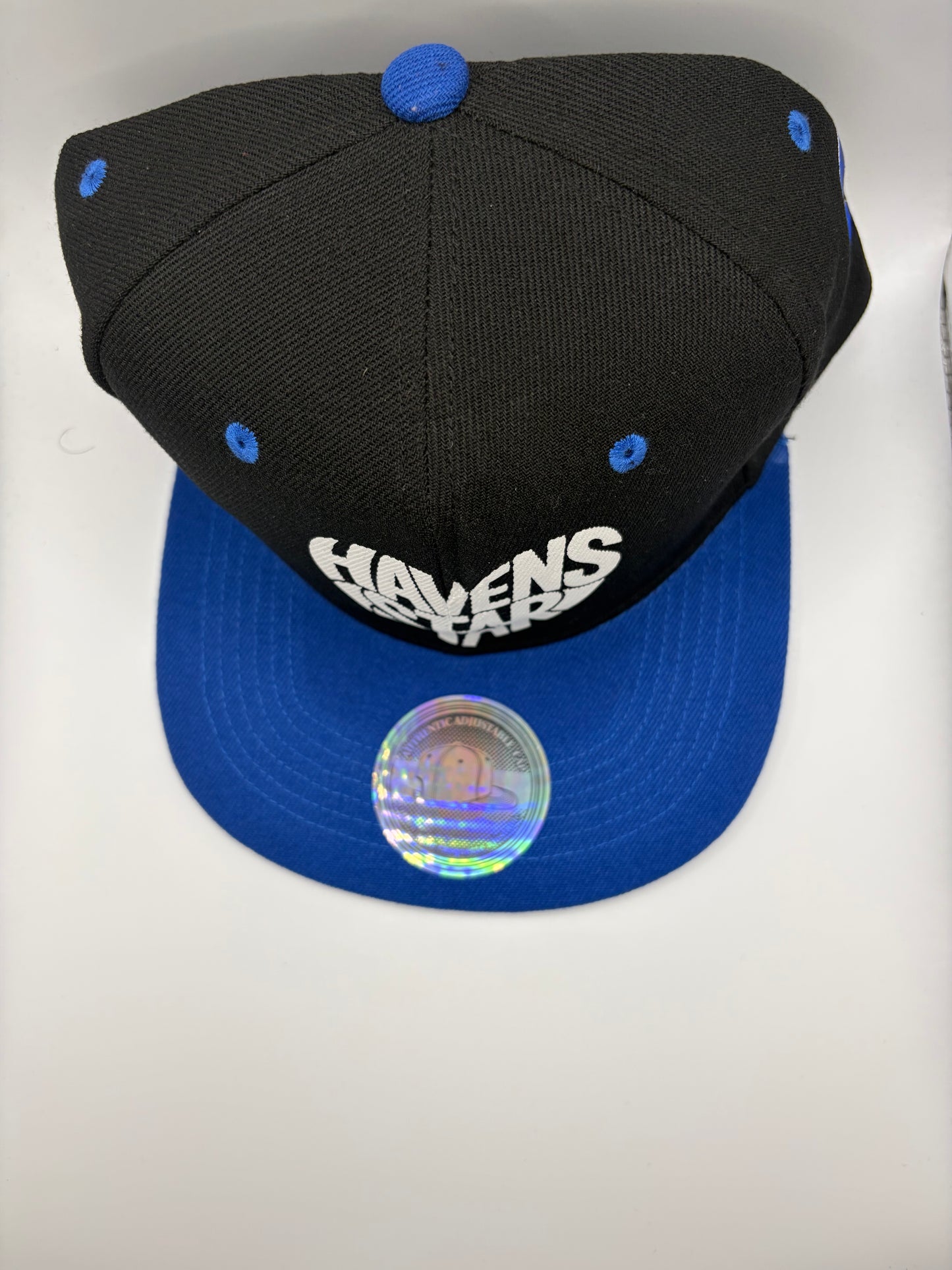 Haven Star Snapback – Black Blue Brim