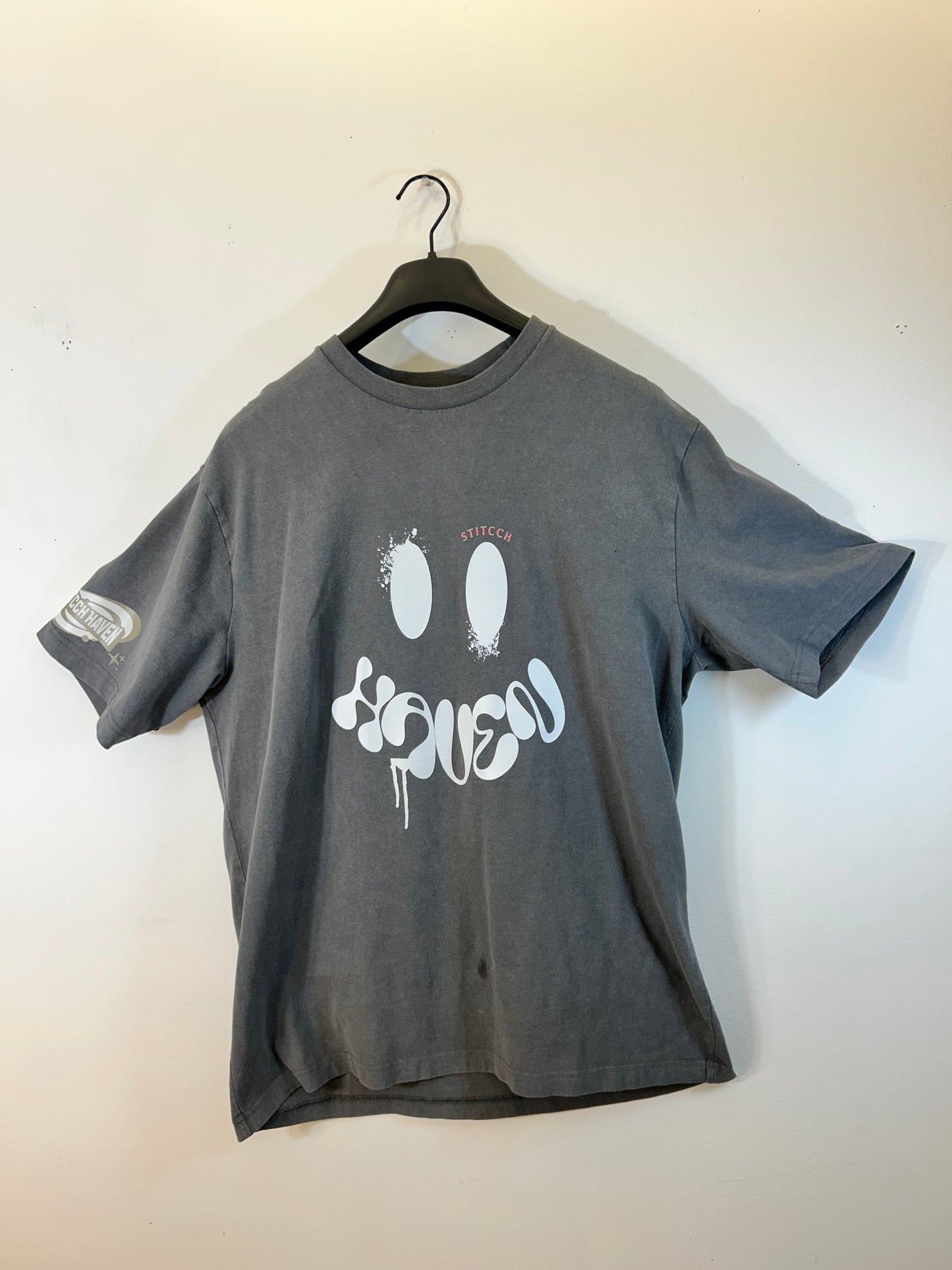 Haven Smile Tee – Relaxed Fit