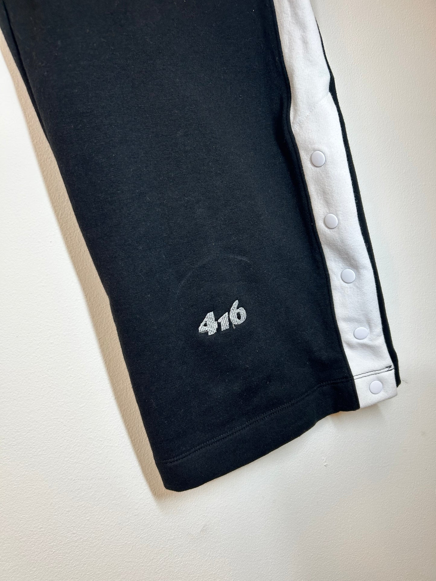 Women's Eastbound Tracksuit – Urban Heritage