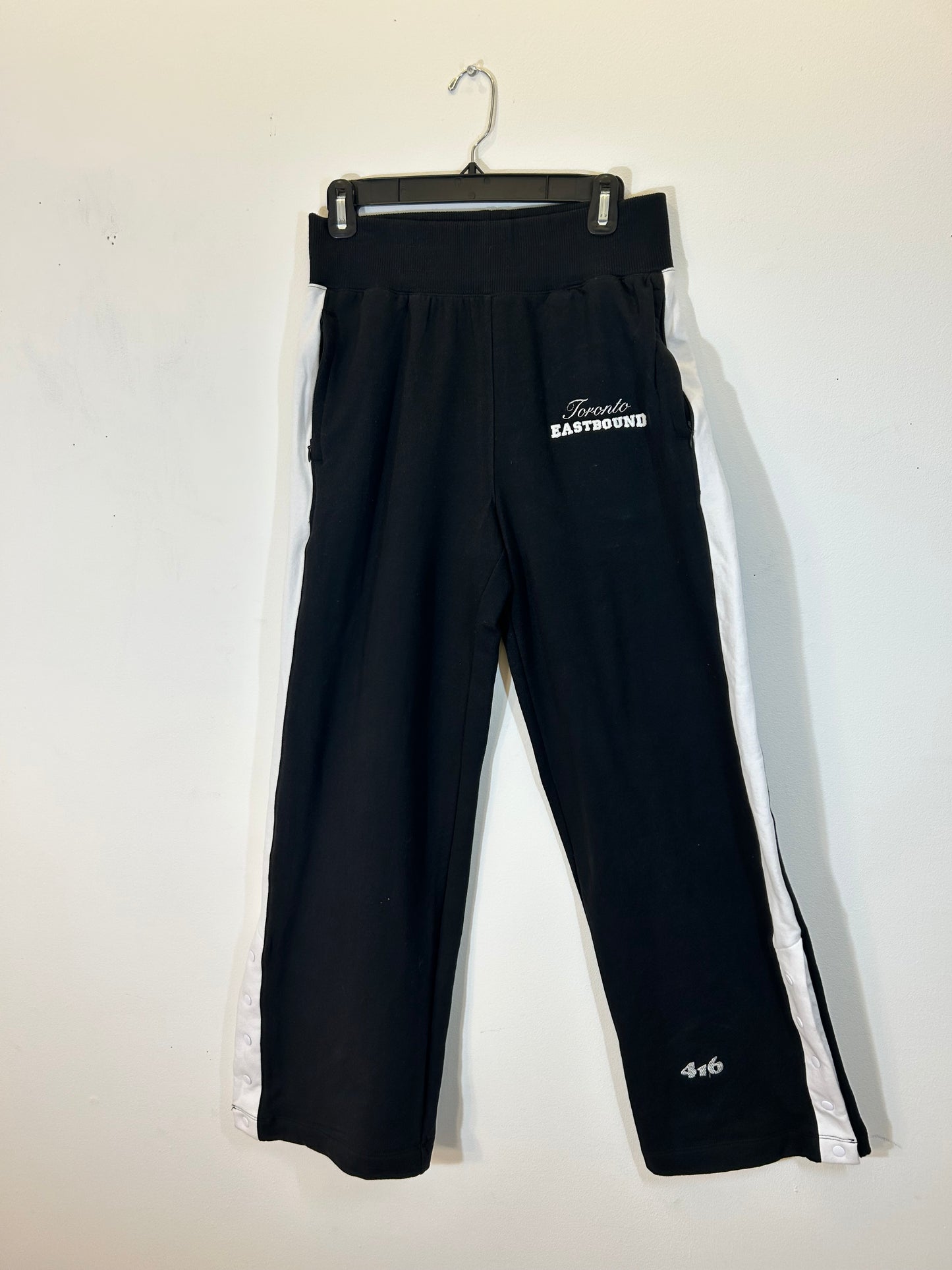 Women's Eastbound Tracksuit – Urban Heritage
