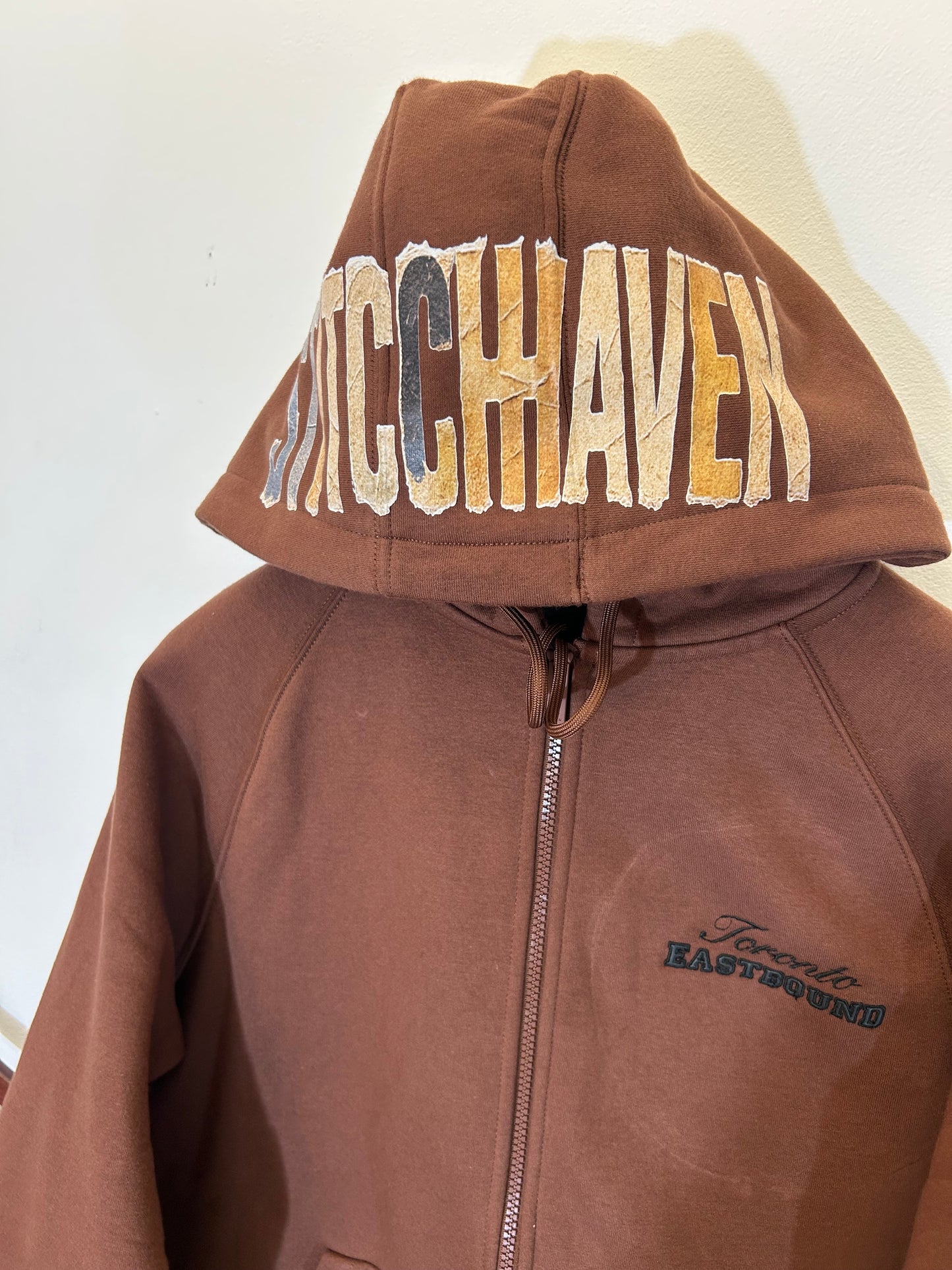 Toronto Eastbound Tracksuit – 416 & 905 Crest