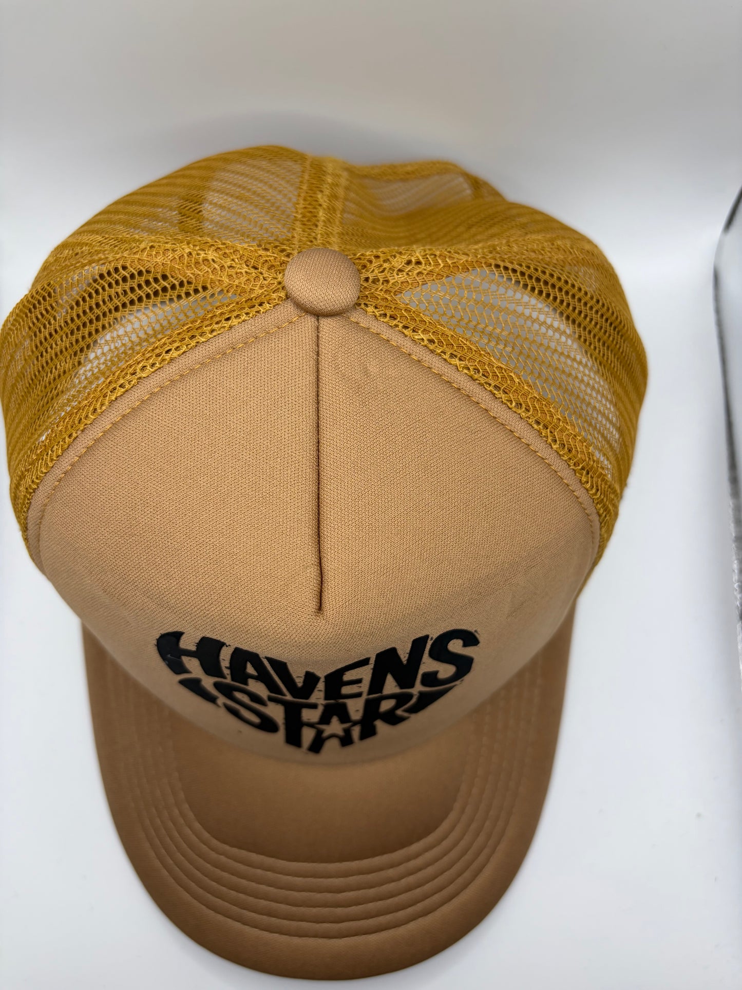 Haven Star Trucker – Khaki Black Dome